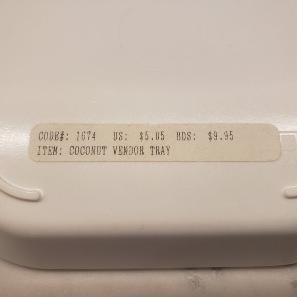 Jill Walker's The Chattel House and the Coconut Vendor in Barbados Plastic Plate - Picture 4 of 6